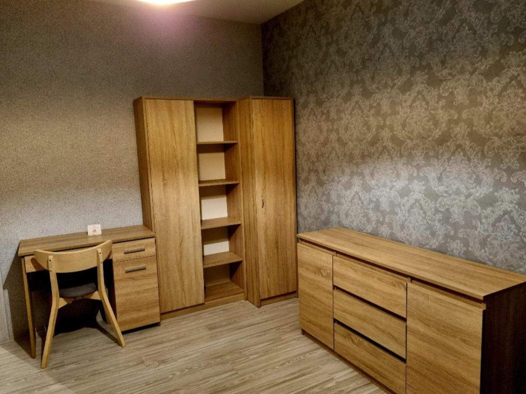 Willa "Aparthause" E-Apartamenty Mielec Exterior foto